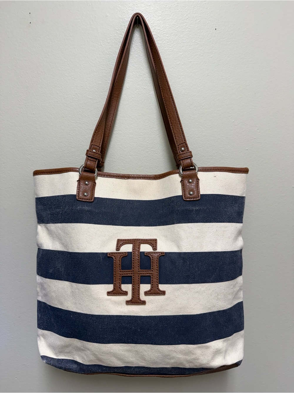 Tommy Hilfiger Women’s Vintage Faux Leather Blue & Whited Striped Shoulder Bag